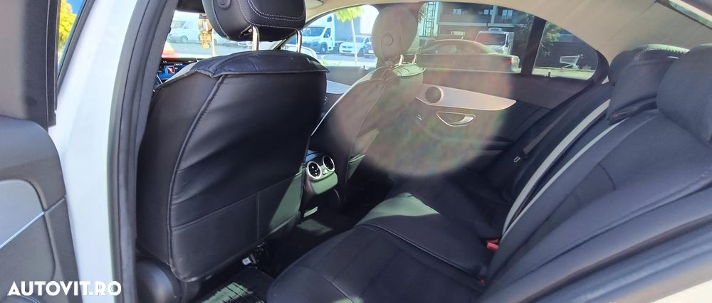 Mercedes-Benz C 300 e 4MATIC 9G-TRONIC - 15
