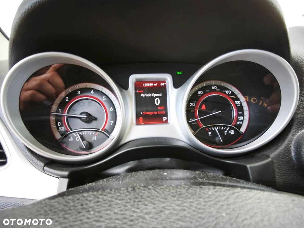 Dodge Journey - 34