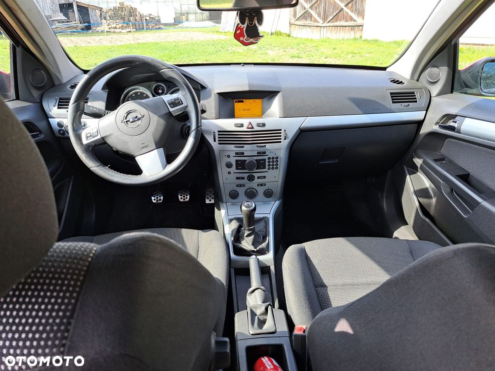 Opel Astra 1.6 Turbo Sport - 10