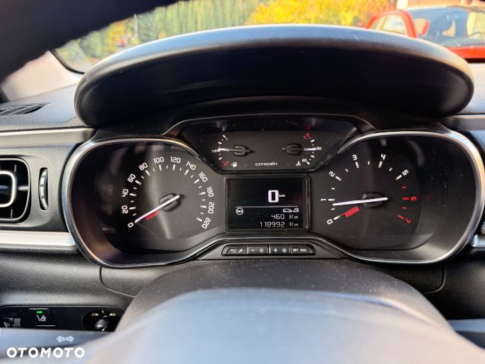 Citroën C3 1.2 PureTech Shine S&S - 7