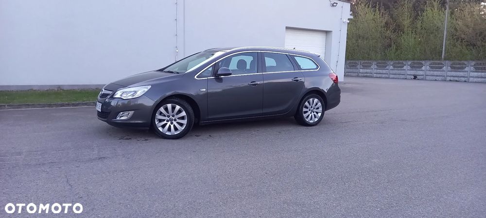 Opel Astra 1.7 CDTI DPF Cosmo - 36