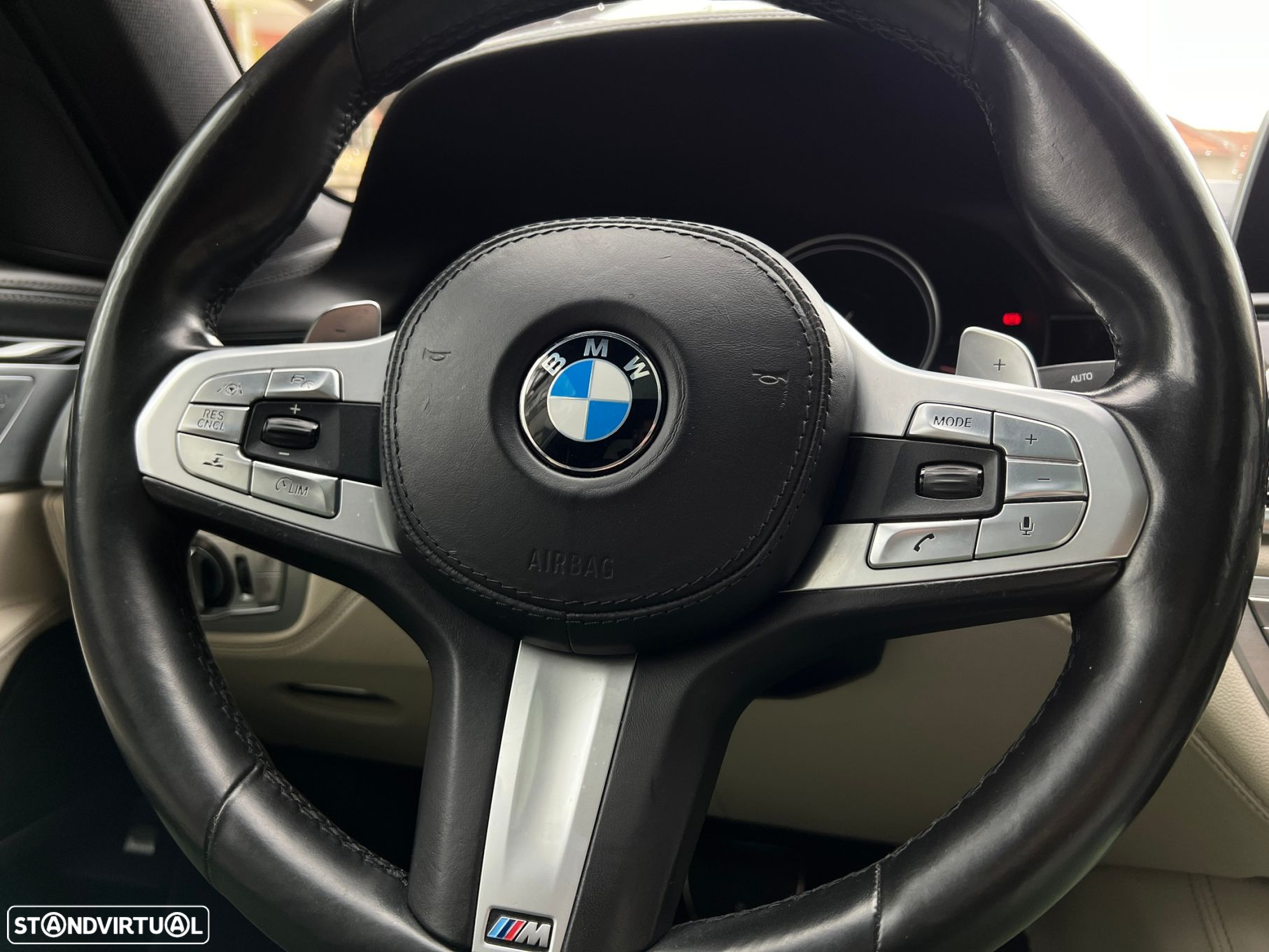 BMW 750 d xDrive - 9