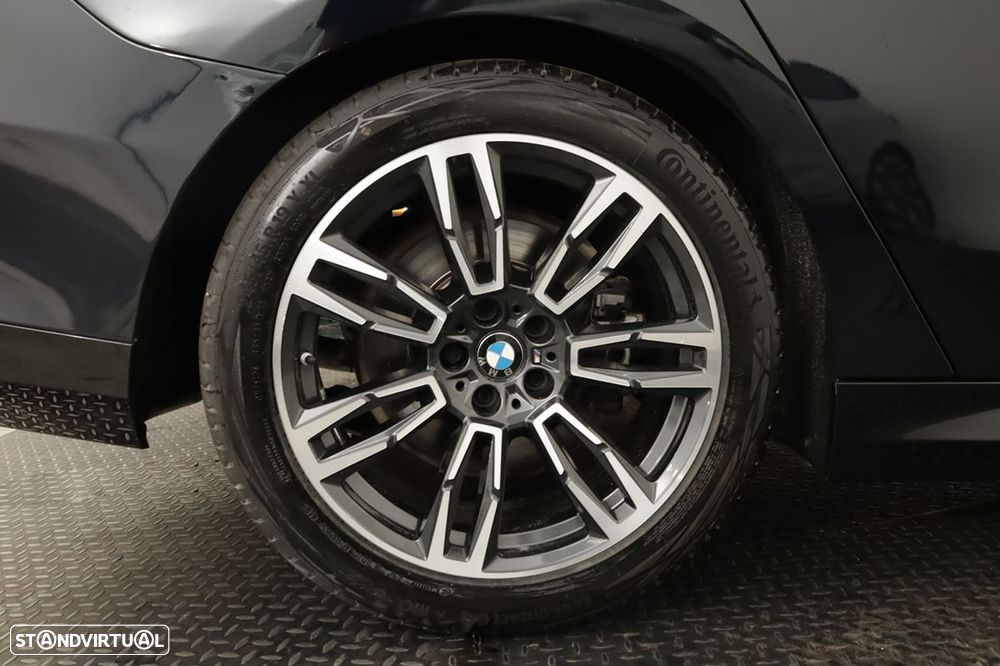 BMW 520 d Pack Desportivo M - 5