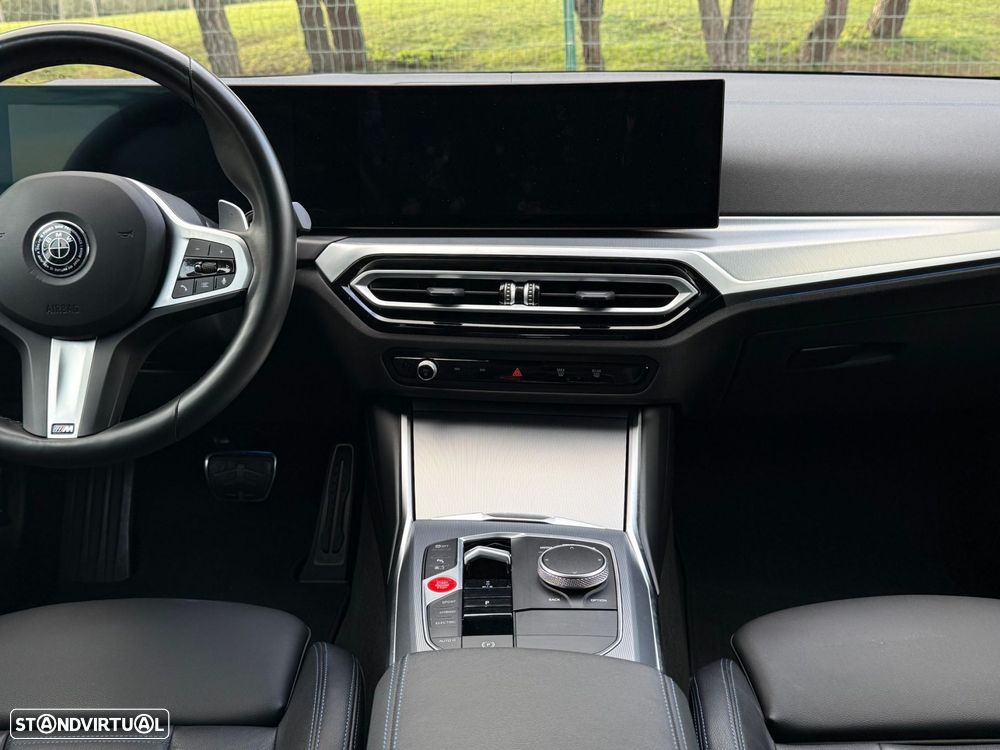 BMW 330 e Pack Desportivo M Pro Auto - 43