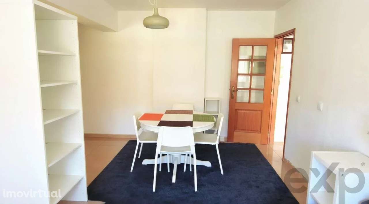 Apartamento T1 perto Metro Sete Rios - Grande imagem: 4/26