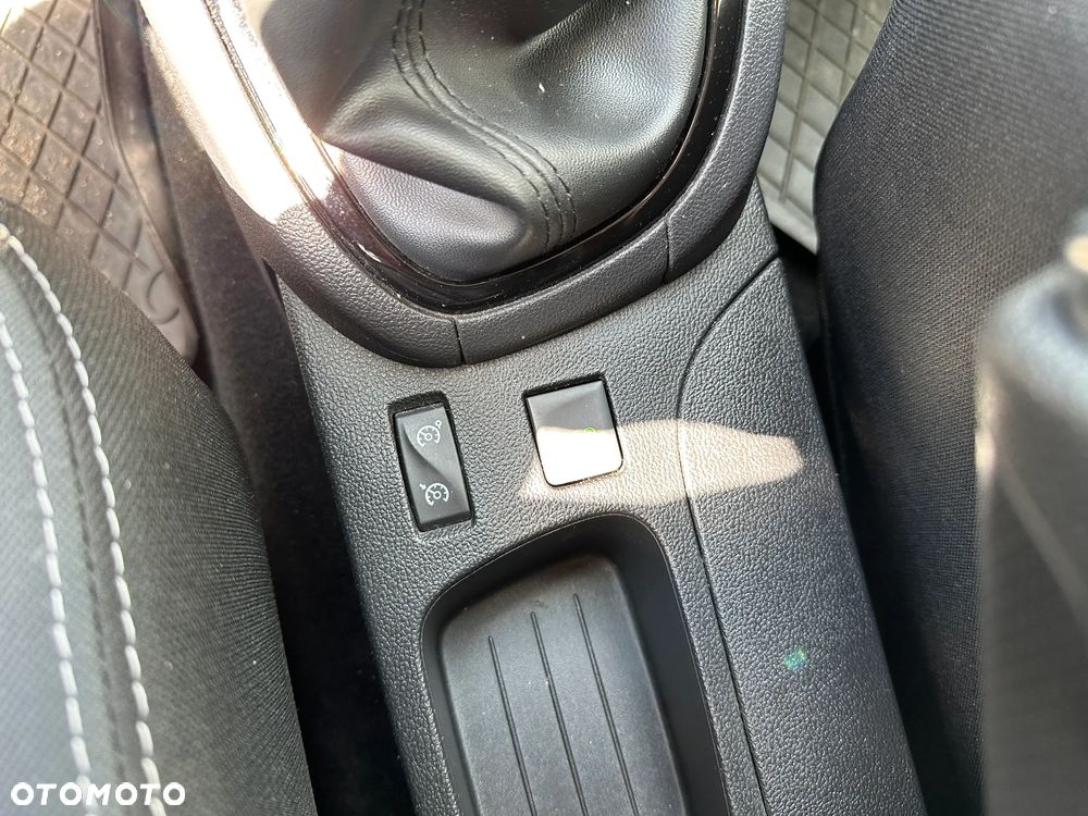 Renault Clio - 18