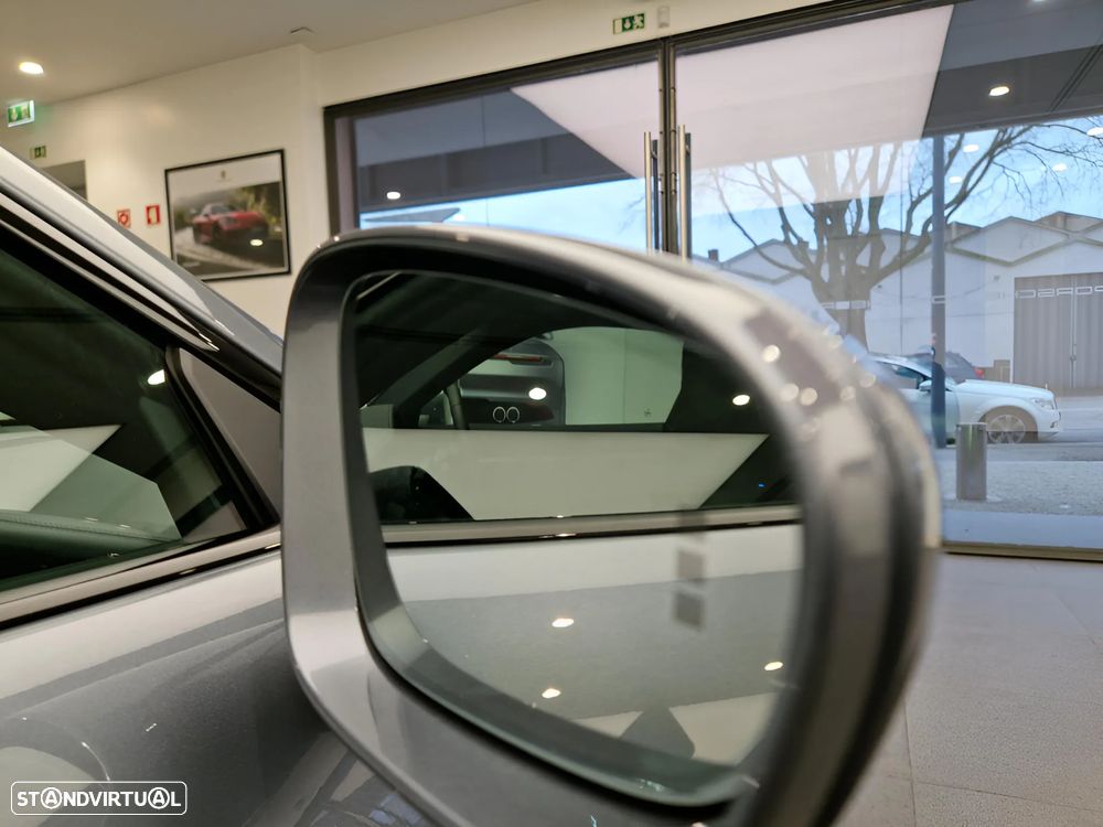 Porsche 911 (992) Carrera PDK - 20