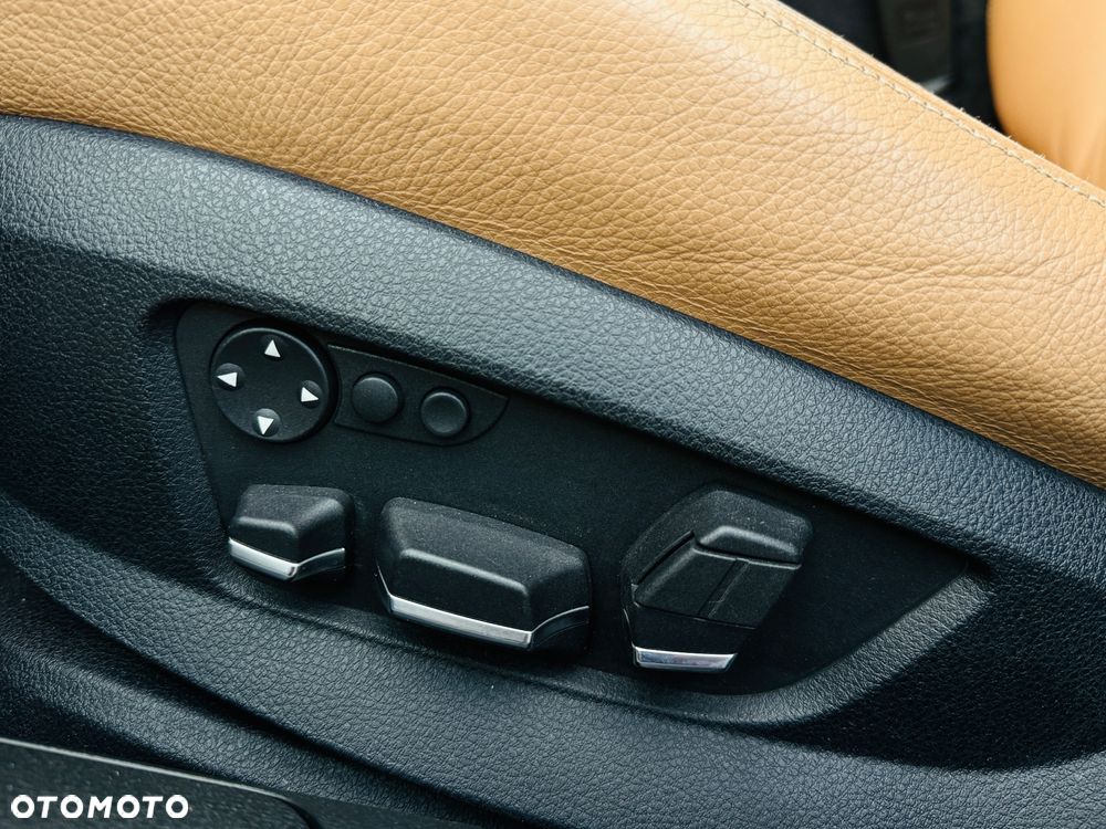 BMW Seria 7 740i - 19