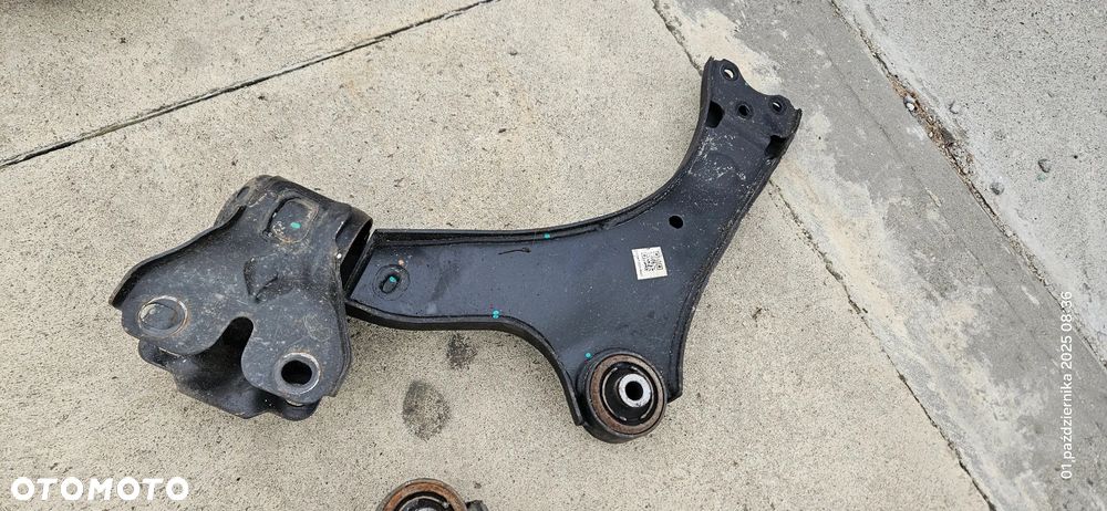 Zwrotnica piasta lewa prawa przód zacisk jarzmo wahacz tarcza Ford Mondeo Mk4 2,2 TDCI 2008r - 13