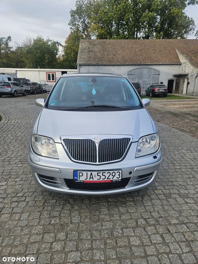 Lancia Phedra 2005 photo 3