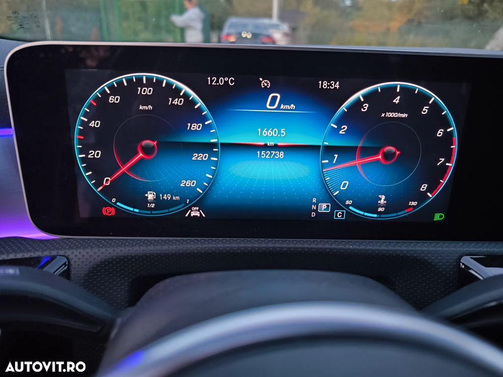 Mercedes-Benz CLA 180 7G-DCT Special Edition - 12