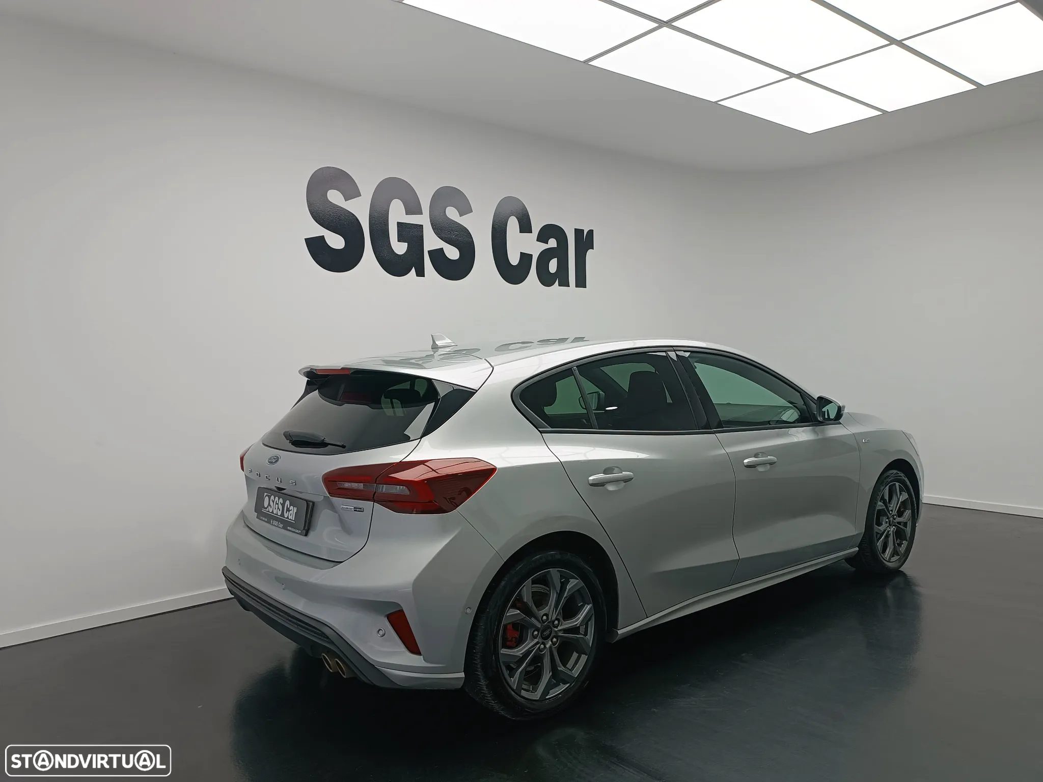 Ford Focus 1.0 EcoBoost MHEV ST-Line X - 4
