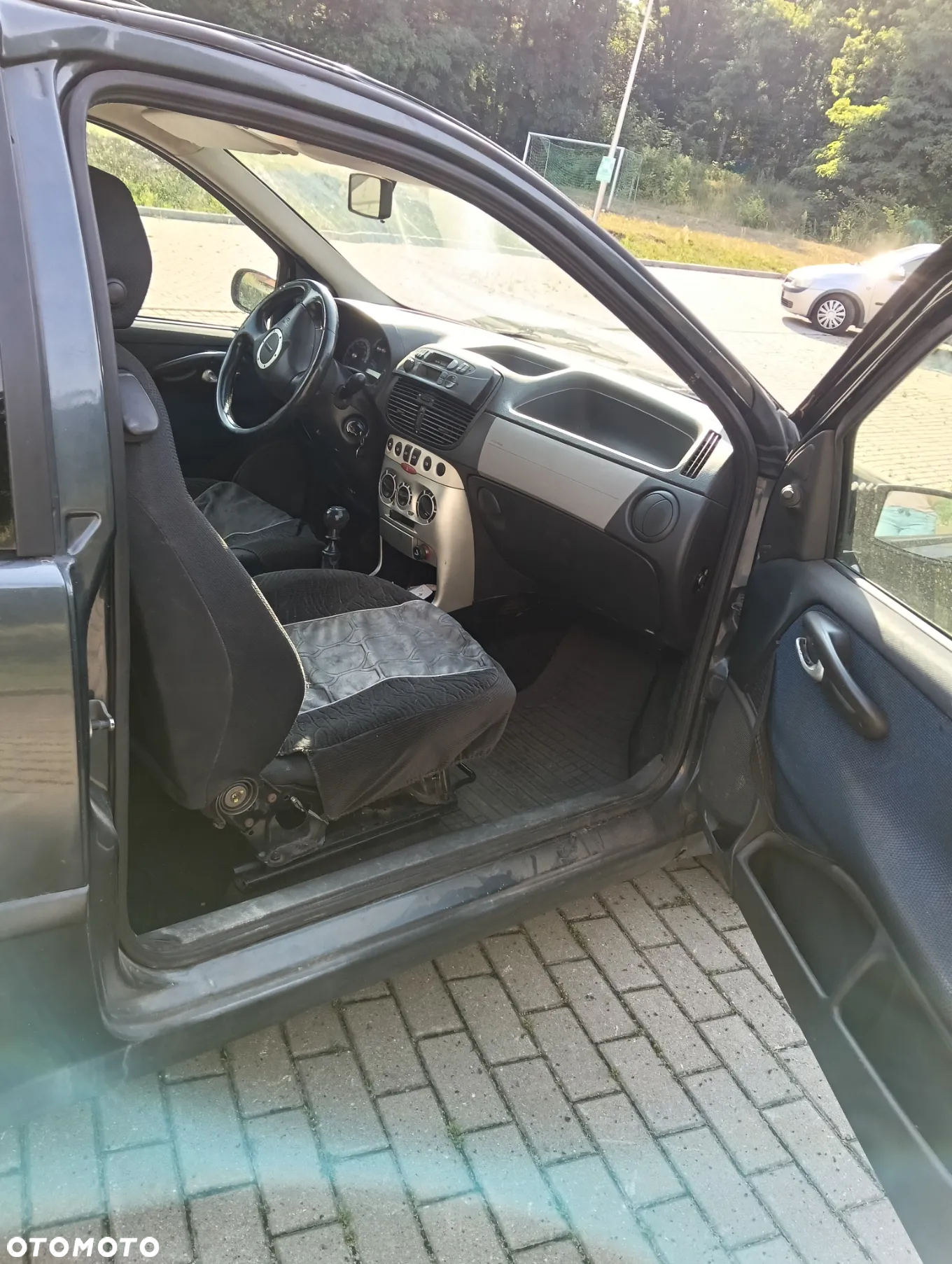 Fiat Punto 1.2 16V Sporting - 7