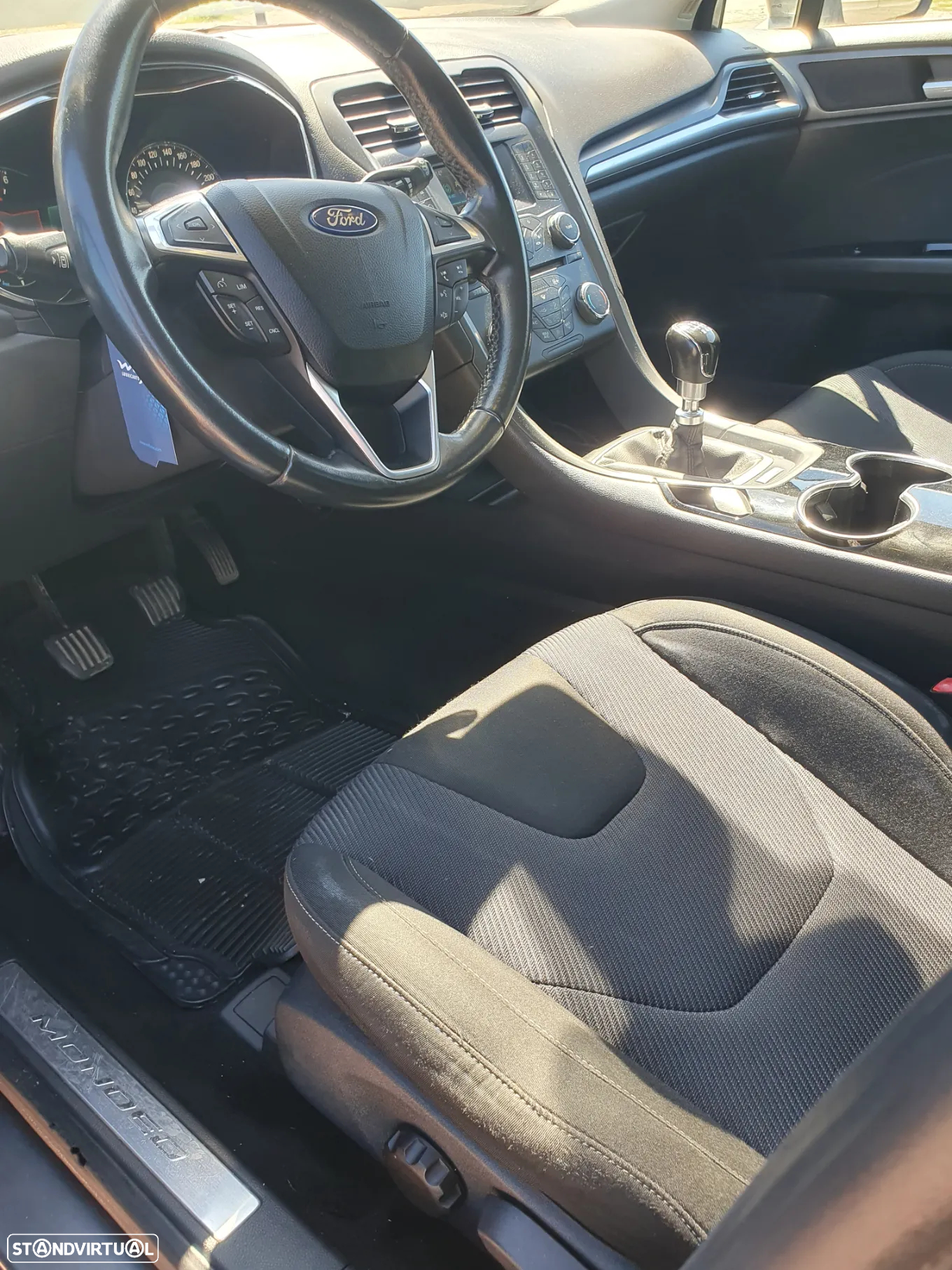 Ford Mondeo SW 2.0 TDCi Titanium - 23