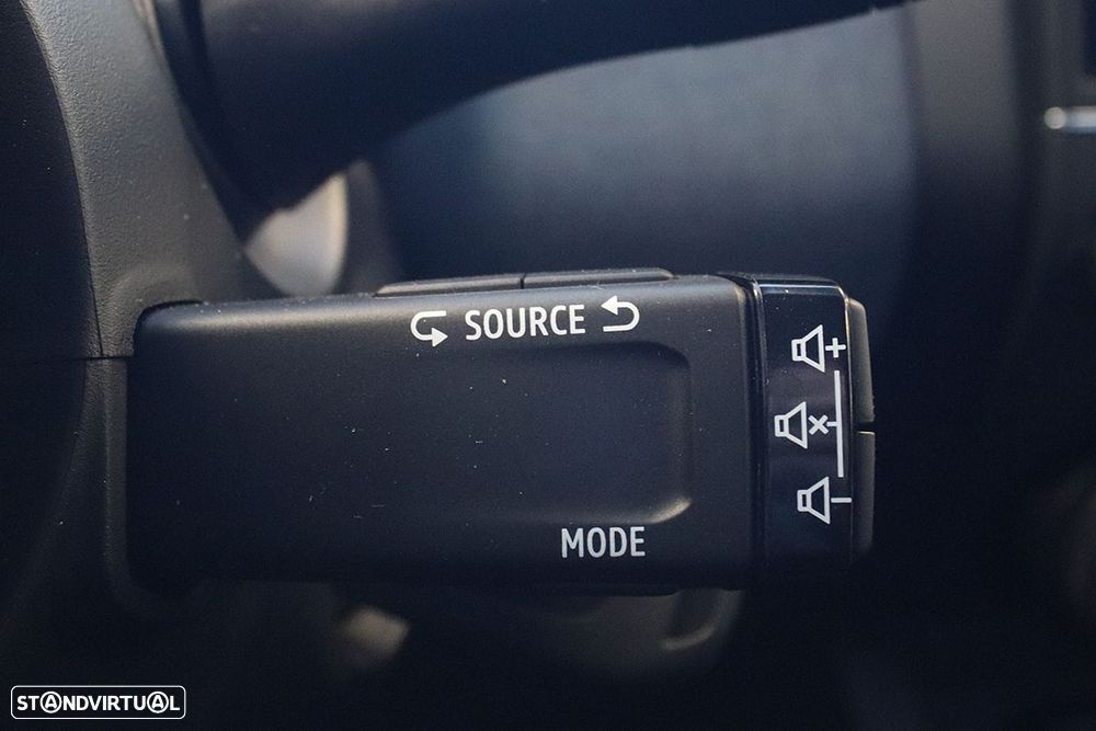 Renault Clio 1.0 TCe Evolution Bi-Fuel - 16