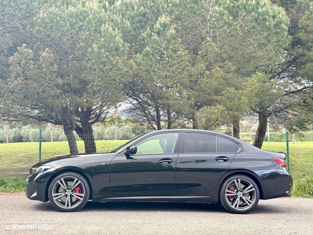 BMW 330 e Pack Desportivo M Pro Auto - 9