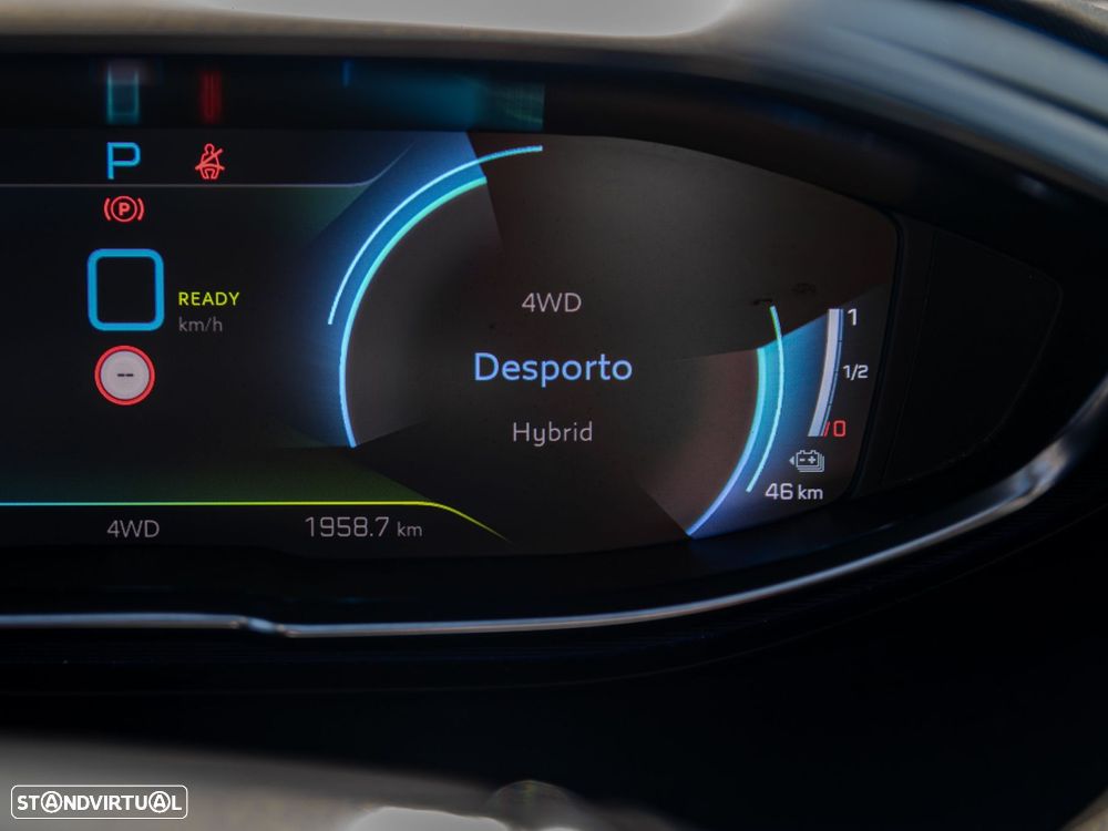 Peugeot 3008 1.6 Hybrid4 GT Pack e-EAT8 - 28