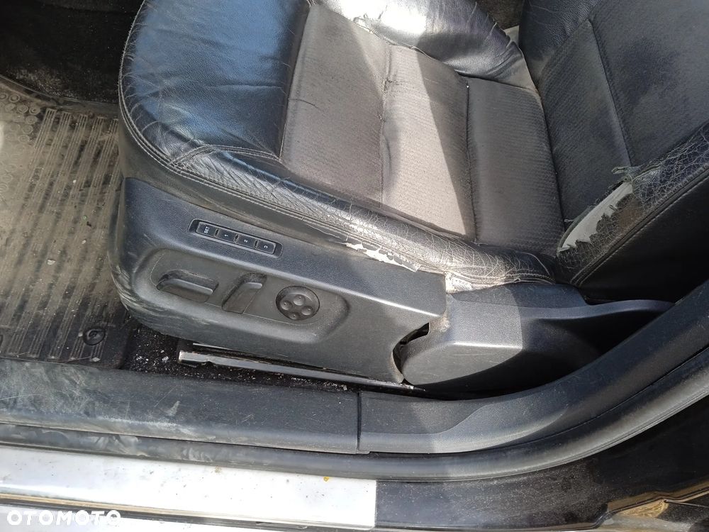 SKODA OCTAVIA II 2.0TDI BKD KOD SKRZYNI HXS DSG KOD LAKIERU 9910 DRZWI KLAPA LAMPY ZDERZAK SILNIK CZĘŚCI KSENON XENON NAGŁOŚNIENIE - 7