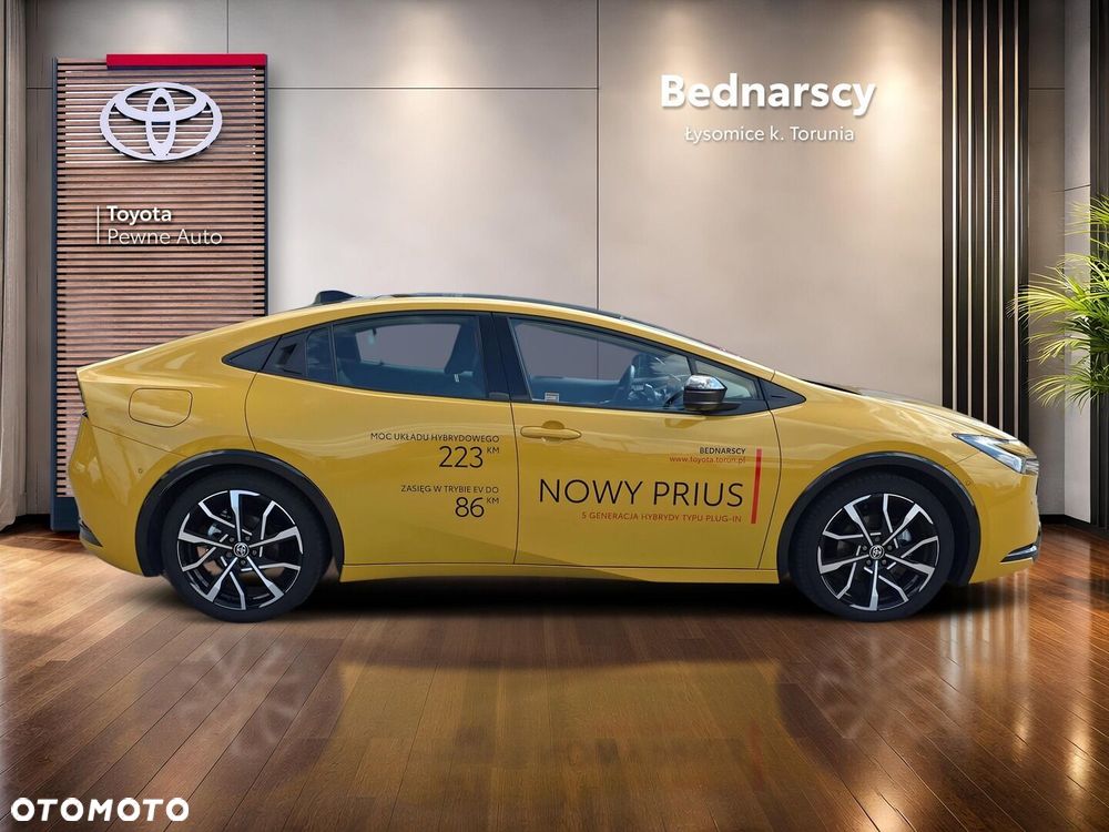 Toyota Prius - 5