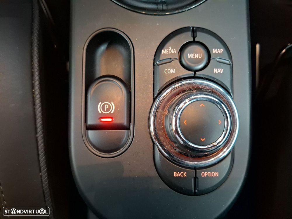 MINI 3 Portas Cooper SE - 20