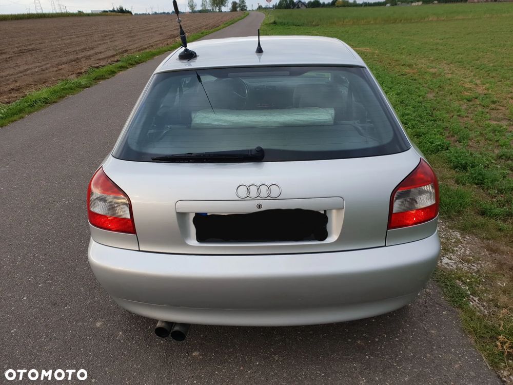 Audi A3 1.9 TDI Attraction - 5