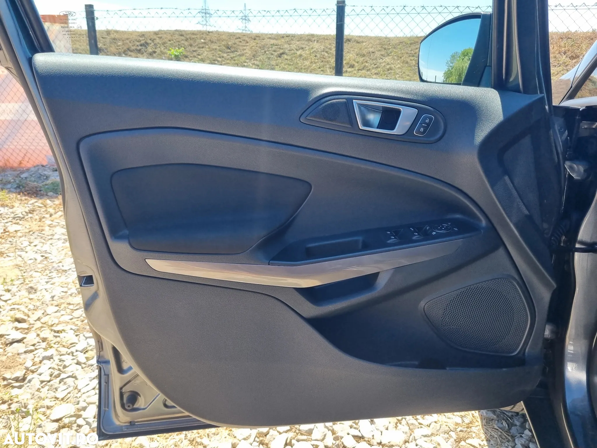 Ford EcoSport 1.0 EcoBoost Titanium - 32