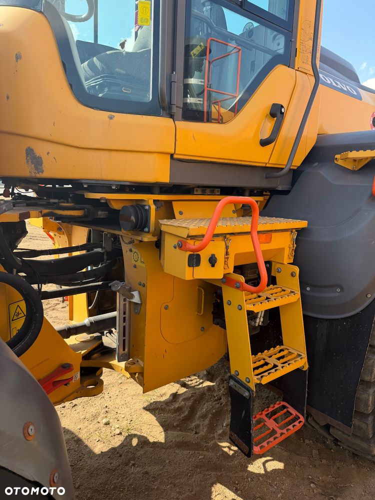 Volvo L120H - 6