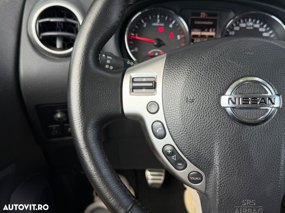 Nissan Qashqai 1.5 DCI N-Connecta - 19
