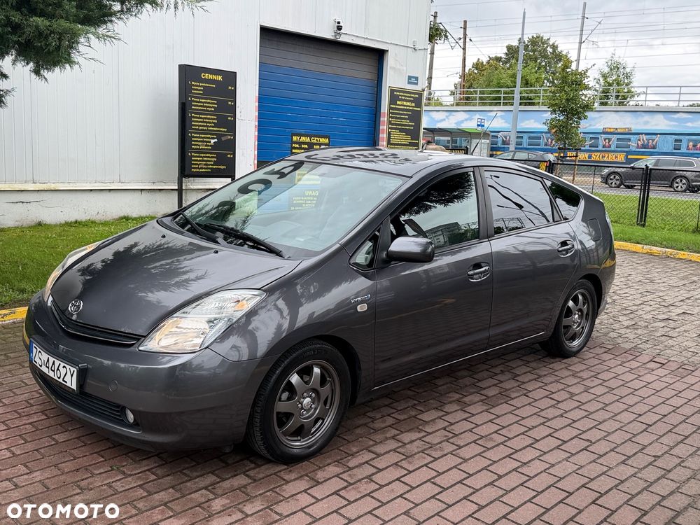 Toyota Prius 1.5 VVT-i Sol (nav) - 8