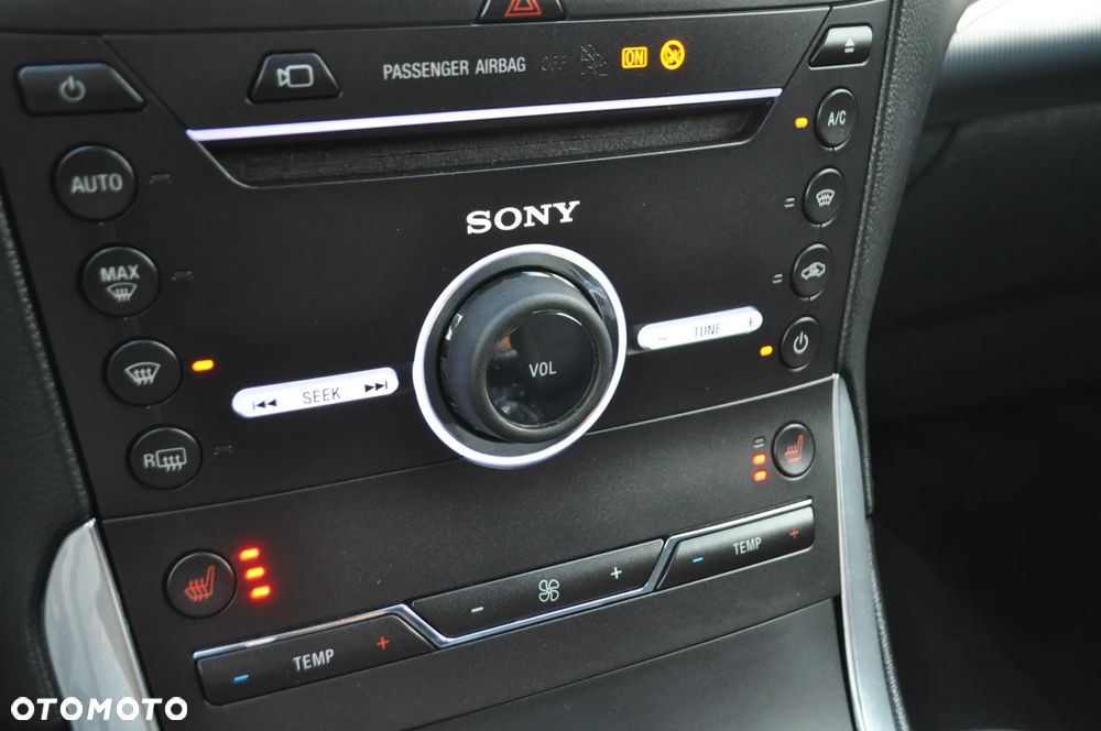 Ford S-Max - 29
