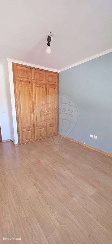 Apartamento T2 para arrendamento - Grande imagem: 5/14