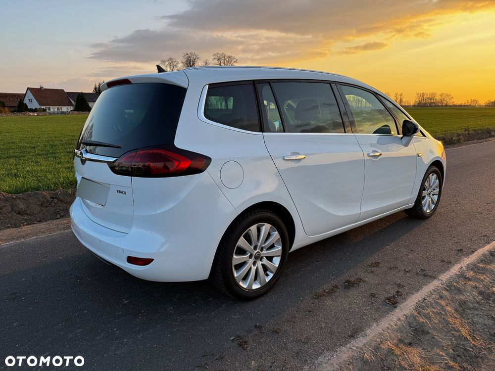 Opel Zafira Tourer 2.0 CDTI Edition - 10