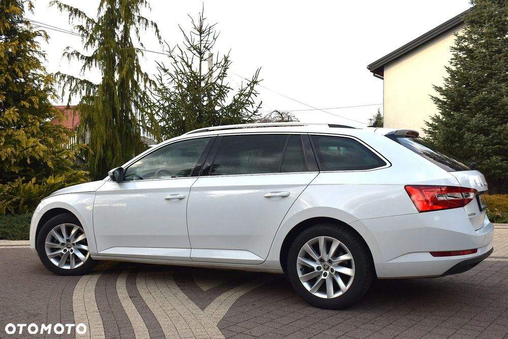 Skoda Superb 2.0 TDI SCR Style - 20
