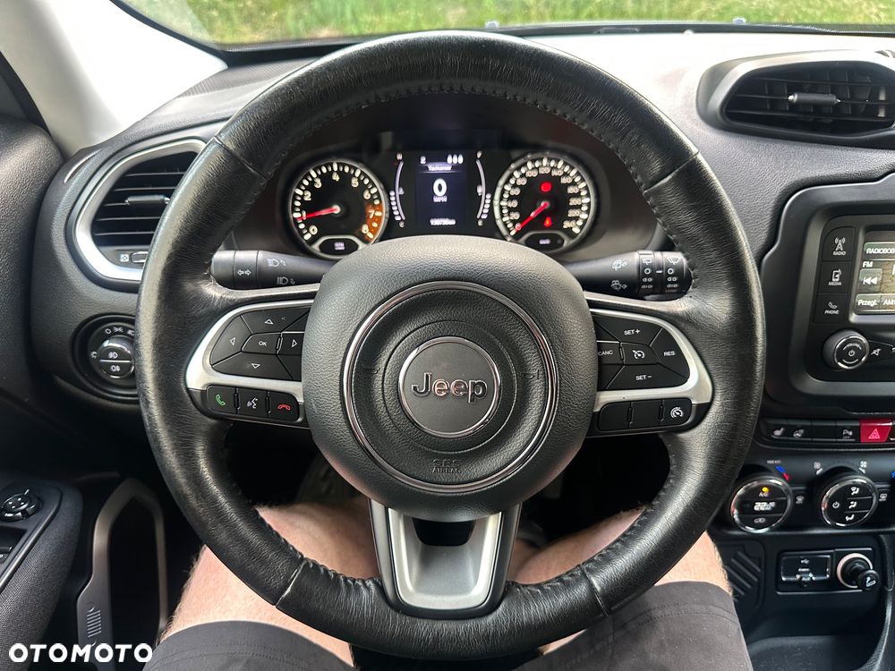 Jeep Renegade 1.4 MultiAir Longitude - 31