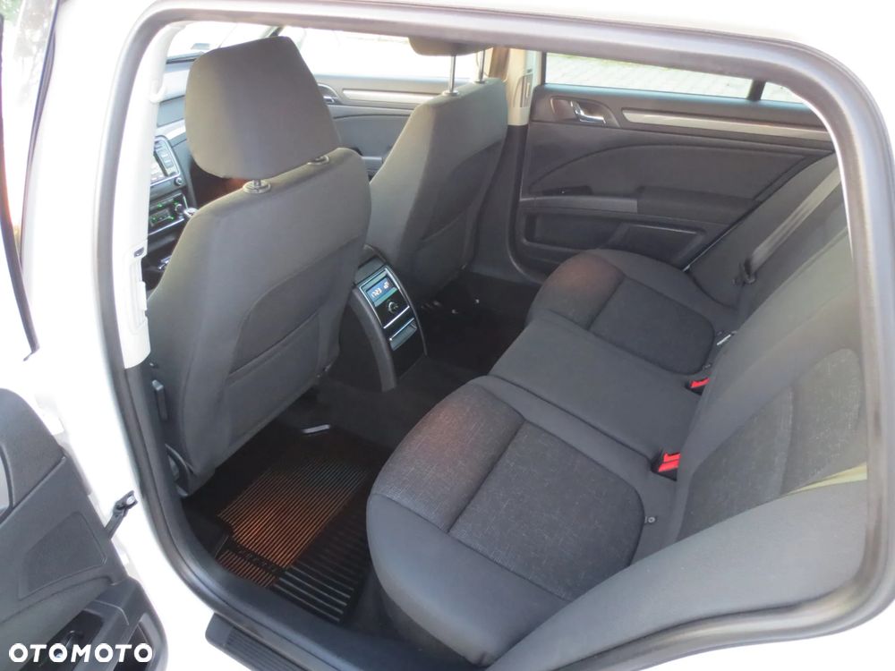 Skoda Superb - 21