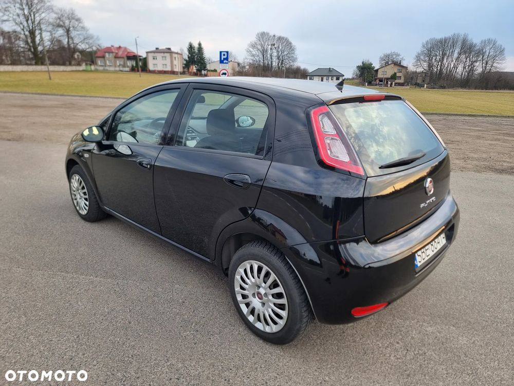 Fiat Punto 1.4 Easy S&S - 3