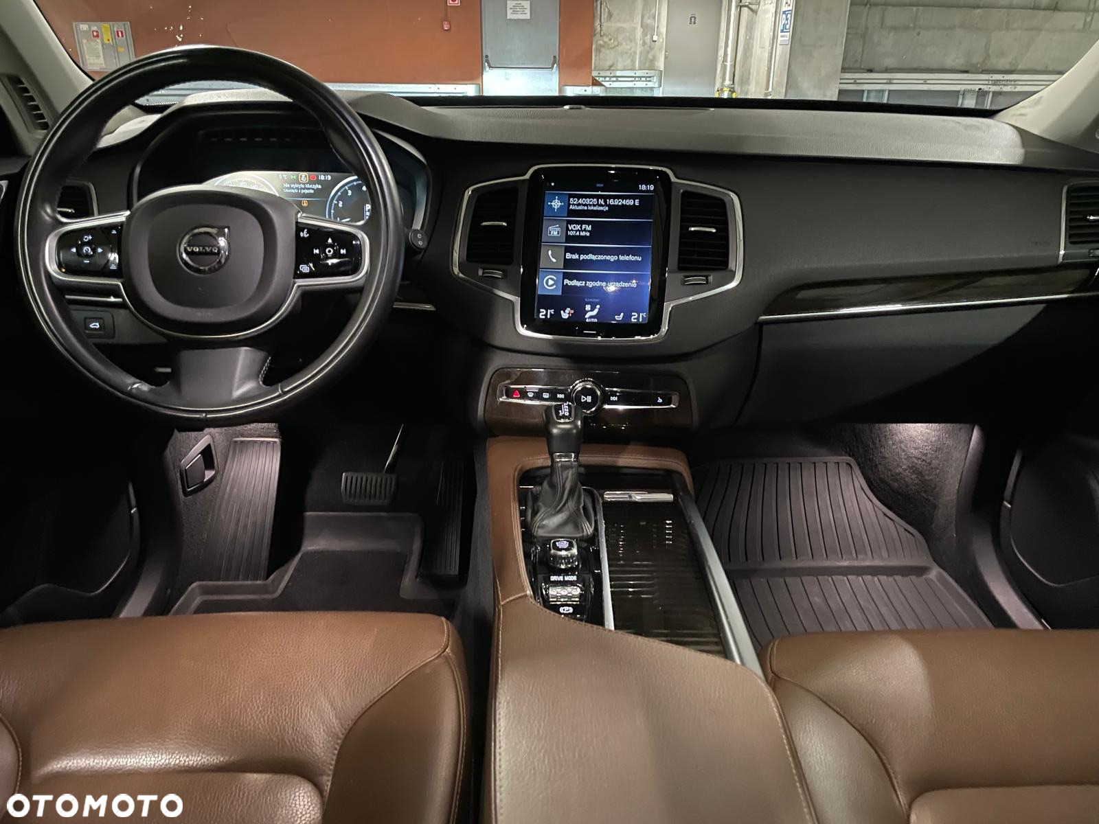 Volvo XC 90 T6 AWD Momentum 7os - 19