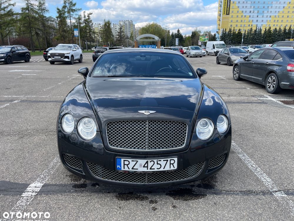 Bentley Continental GT Standard - 2
