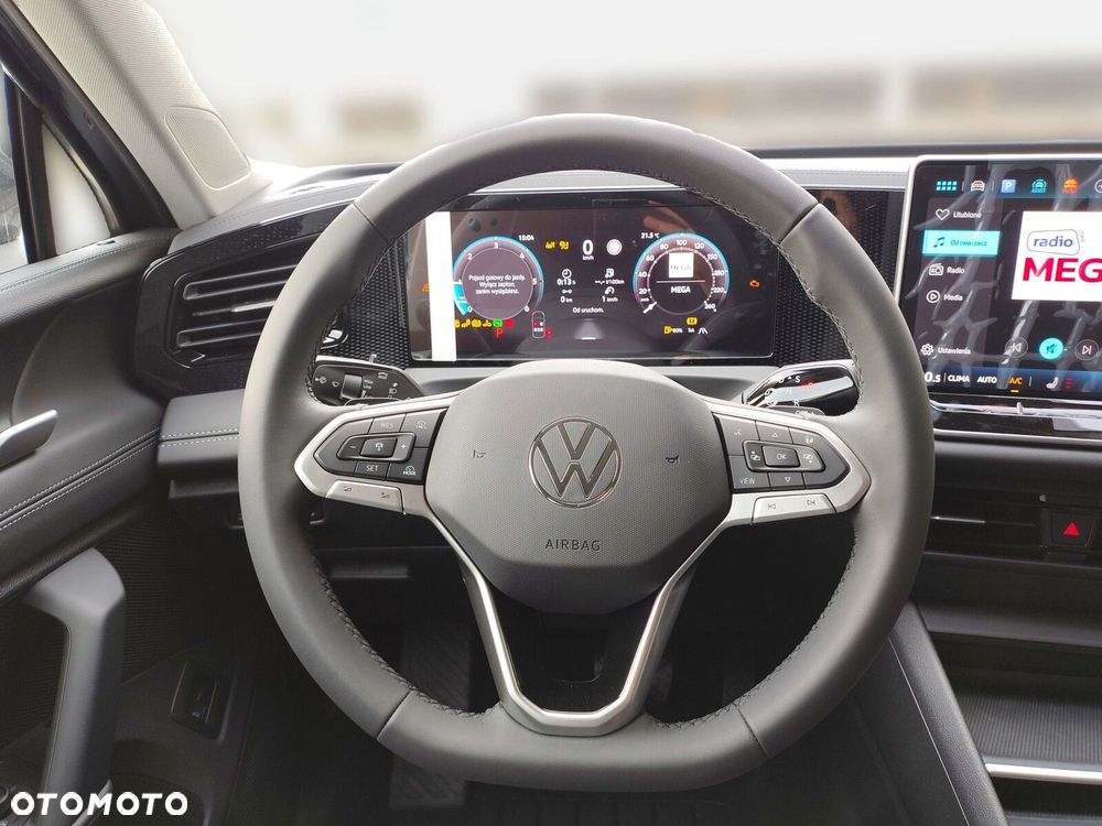 Volkswagen Tiguan - 16
