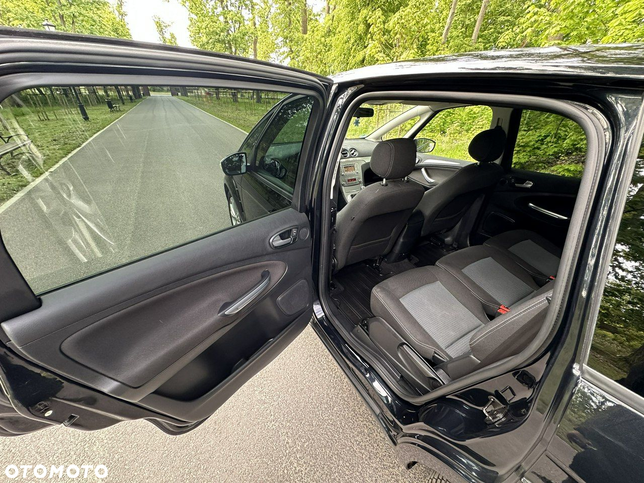 Ford S-Max - 20