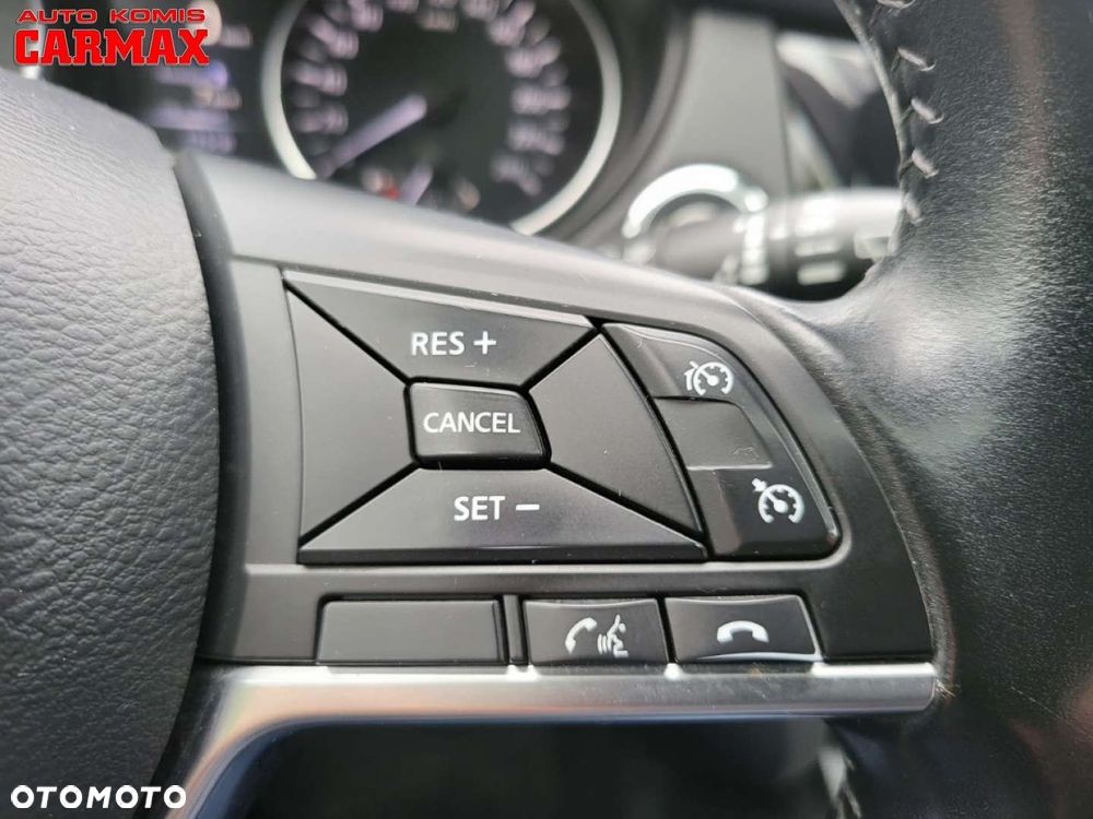 Nissan Qashqai - 16
