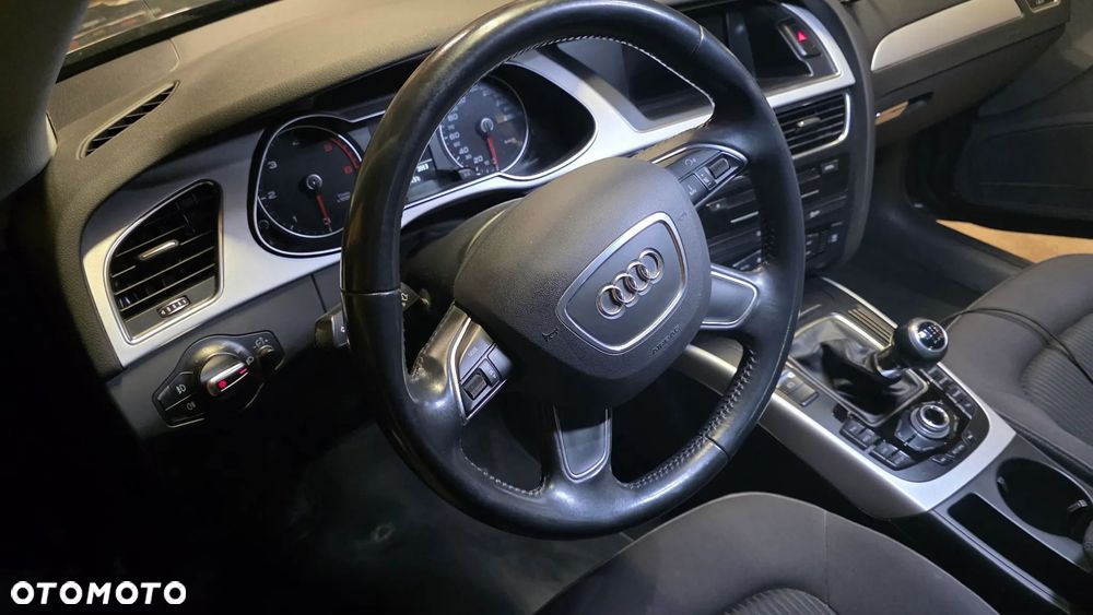 Audi A4 Avant 2.0 TDI 120g DPF Attraction - 25