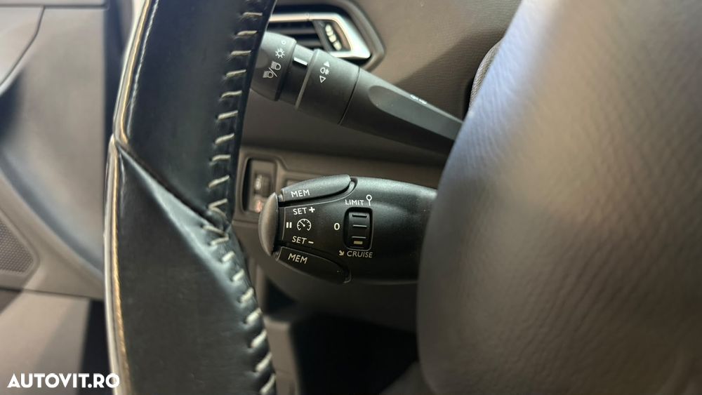 Peugeot 308 PureTech 110 Stop & Start Access - 22