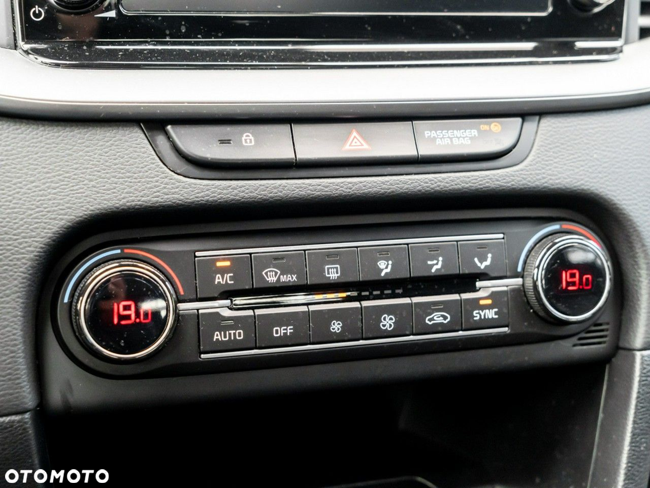 Kia XCeed 1.5 T-GDI M - 15