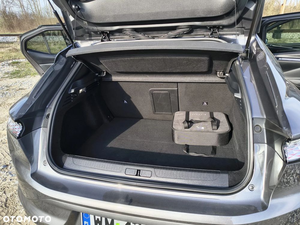 DS Automobiles DS 4 1.6 E-Tense Performance Line + - 32