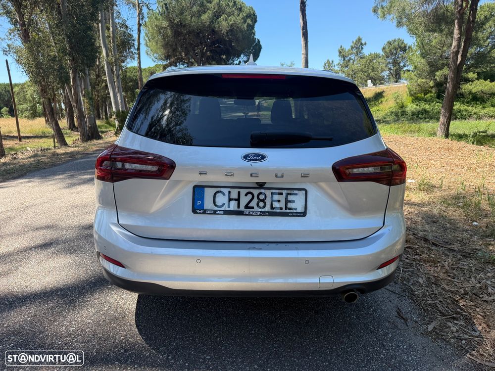 Ford Focus 1.5 EcoBlue S&S TITANIUM X - 4
