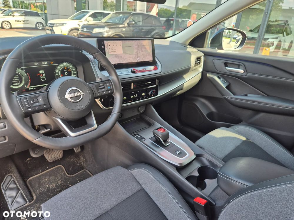 Nissan Qashqai 1.3 DIG-T MHEV N-Connecta Xtronic - 12