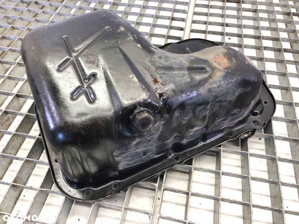 MISKA OLEJOWA  MITSUBISHI MIRAGE / SPACE STAR VI liftback (A0_A) 2012 - 2022 1.0 (A05A) 52 kW [71 - 4