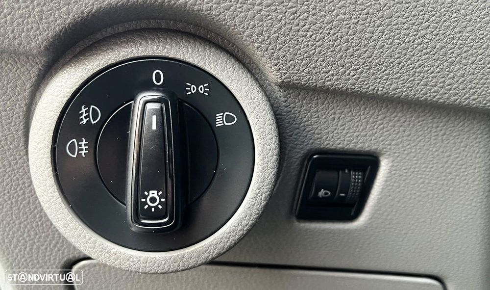 VW Transporter 2.0 TDI Extra AC - 31