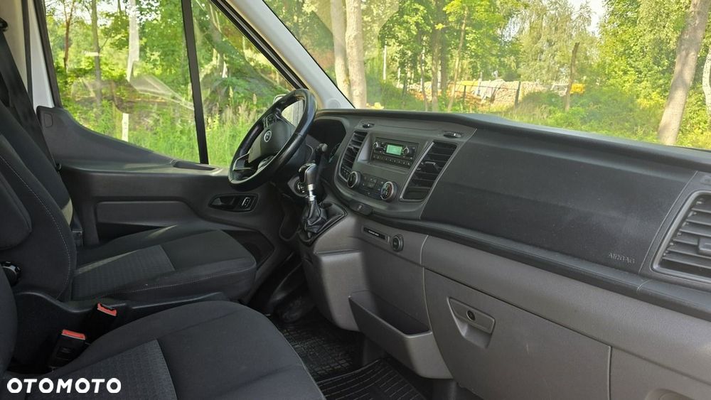 Ford Transit - 16